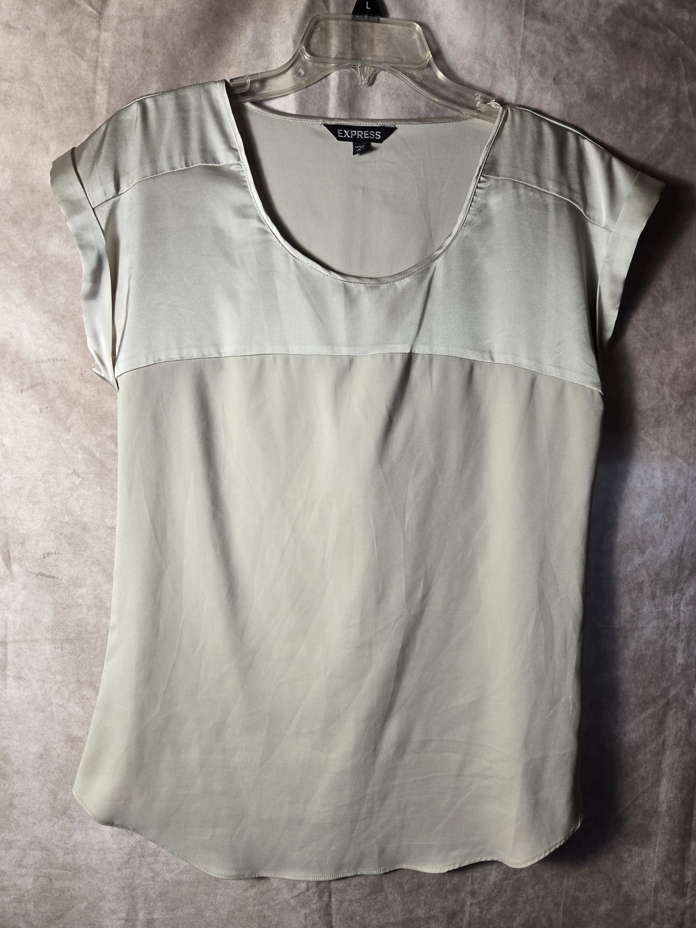Express Women's Cream Short Sleeve Scoop Neck Blouse